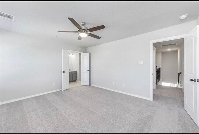Building Photo - 8046 Scanlan Trce