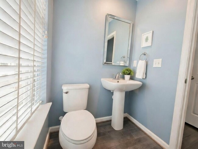 Building Photo - 8430 Pine Bluff Rd