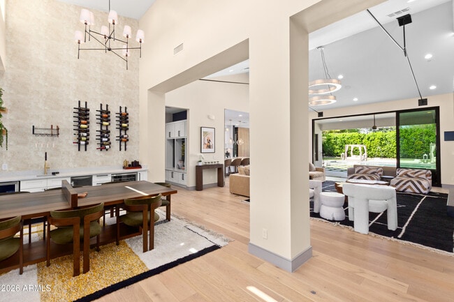 Building Photo - 2912 E Pierson St