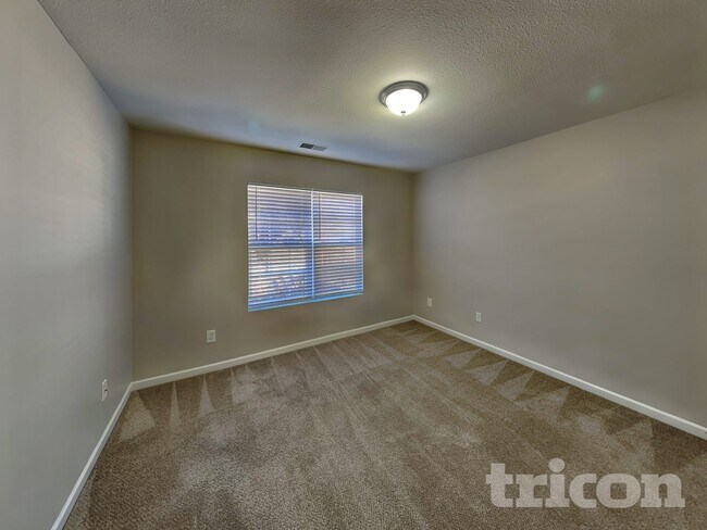 Building Photo - 142 Jacobs Woods Cir