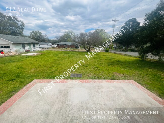 Building Photo - 512 Neal Dr