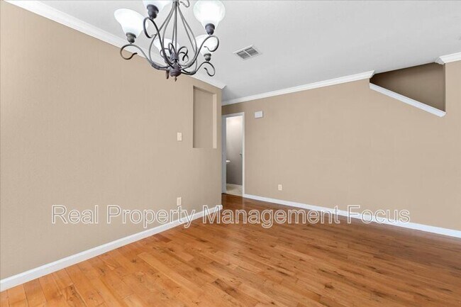 Building Photo - 12825 Kiltartan Dr