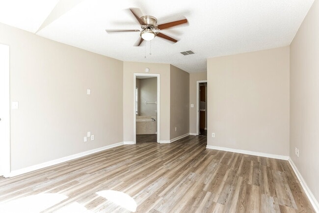 Building Photo - 2743 Cold Creek Blvd