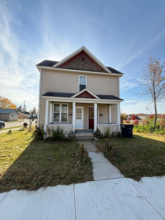 Building Photo - 34 E Anderson St