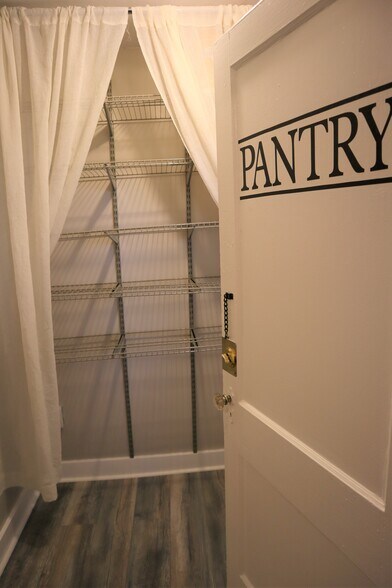 Large pantry for plenty of storage! - 203 Richbarn