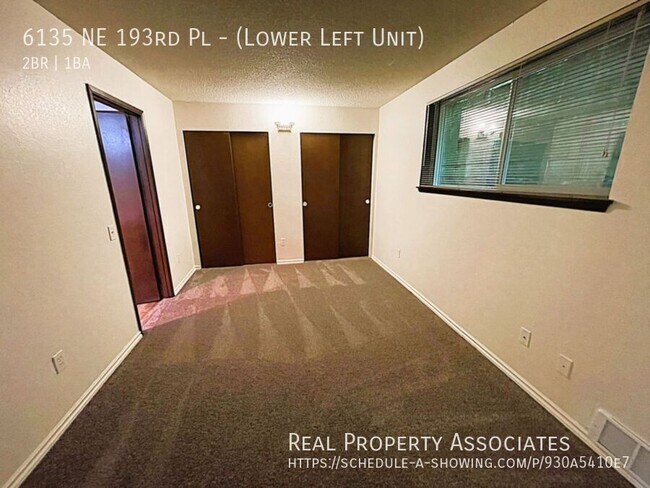Building Photo - 6135 NE 193rd Pl