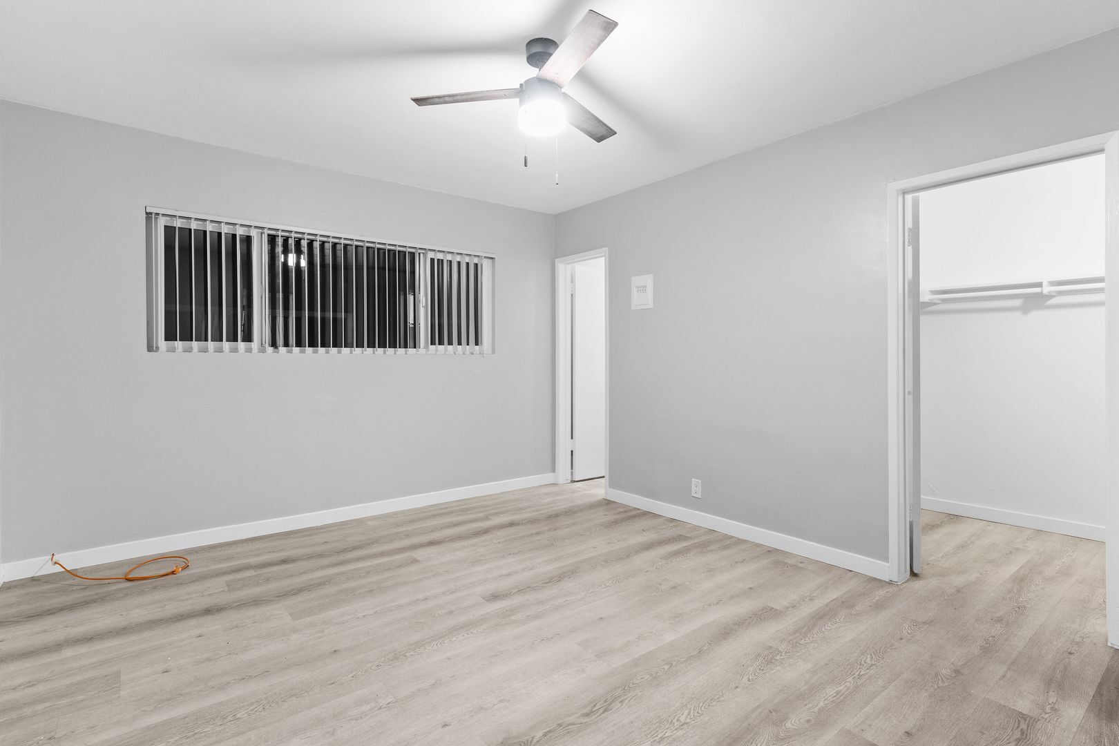 Building Photo - 1655 W Malvern Ave