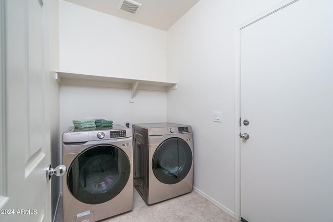 Building Photo - 17945 W Monte Lindo Ln