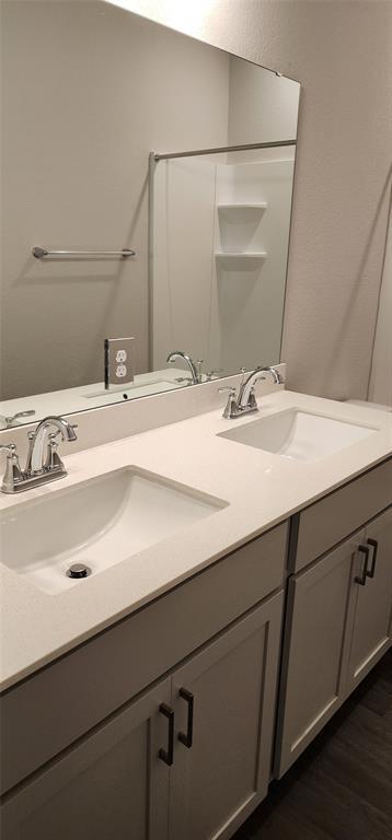 Building Photo - 2345 Moon Tower Trl