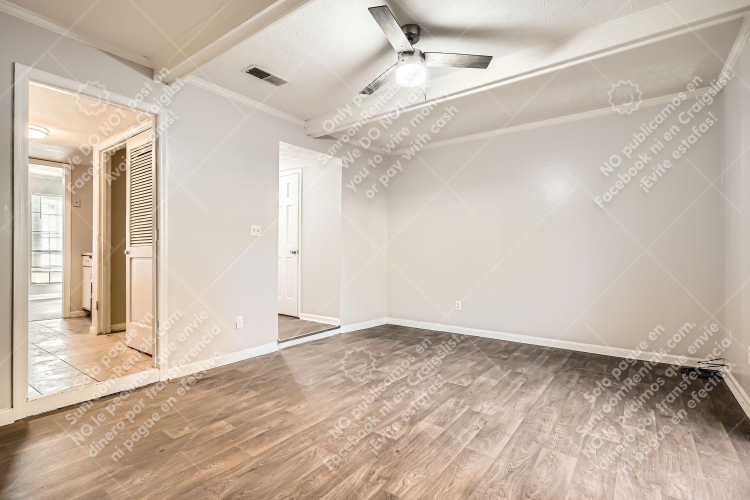 Building Photo - 6424 Woodstone Way