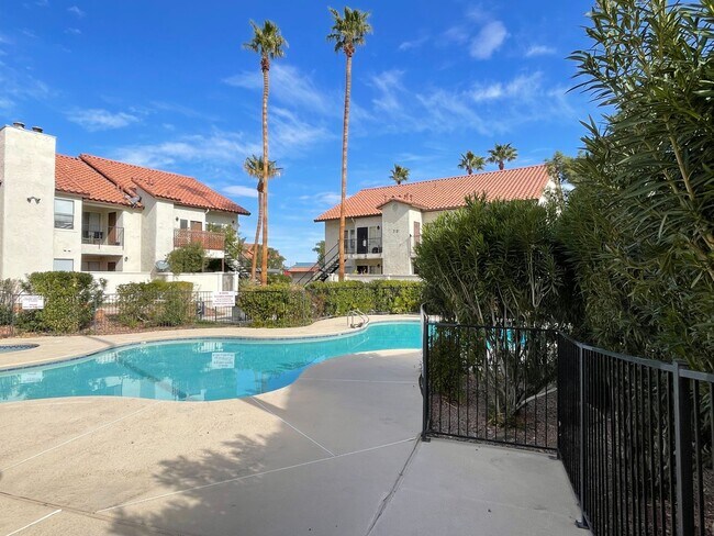 Building Photo - SILVERADO VILLAS