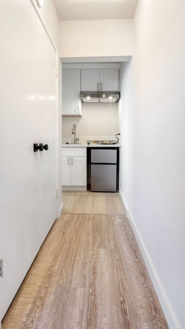 Building Photo - Chi110