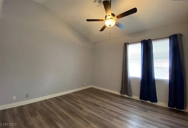 Building Photo - 6424 Quantum Ln