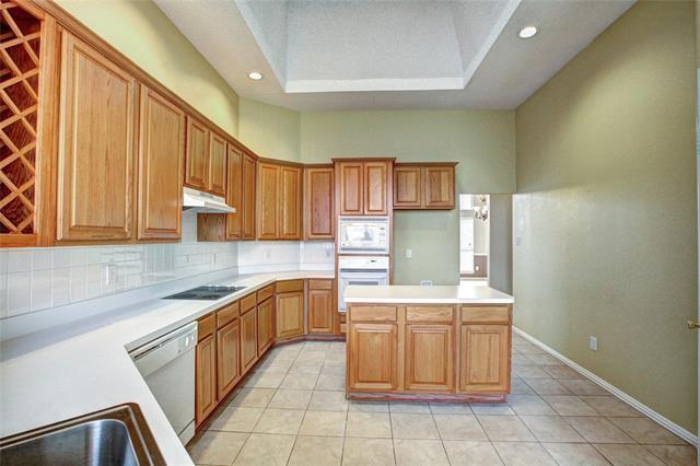 Building Photo - 2120 Los Rios Blvd
