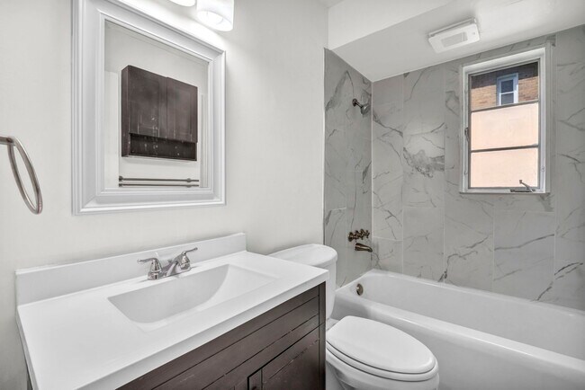 Building Photo - 1787 Tanglewood Dr
