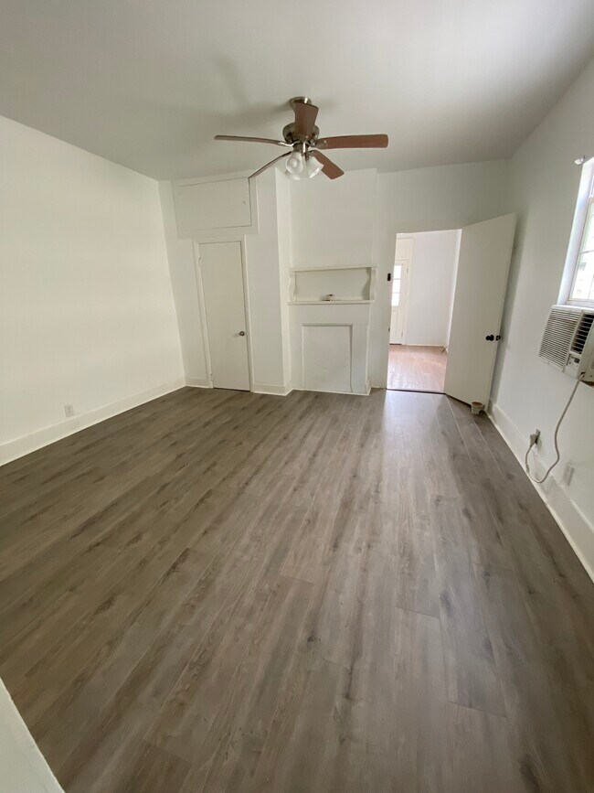 Building Photo - 7435 Garfield St