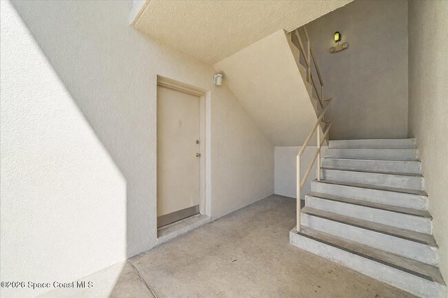 Building Photo - 250 N Banana River Dr