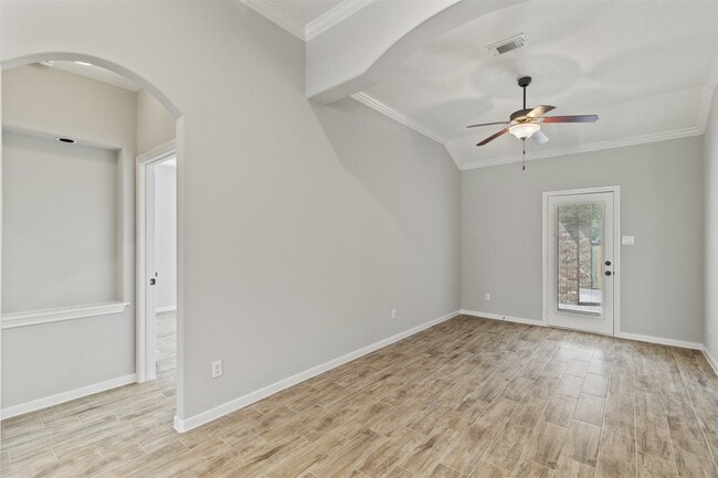 Building Photo - 521 Ironwood Forest Dr