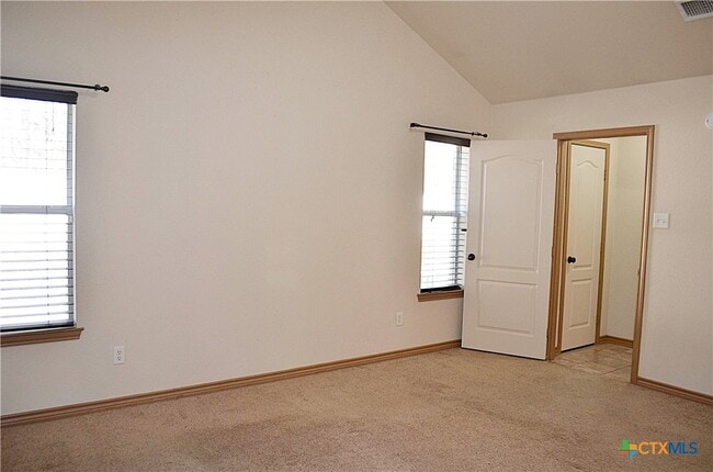 Building Photo - 2501 Joseph Dr