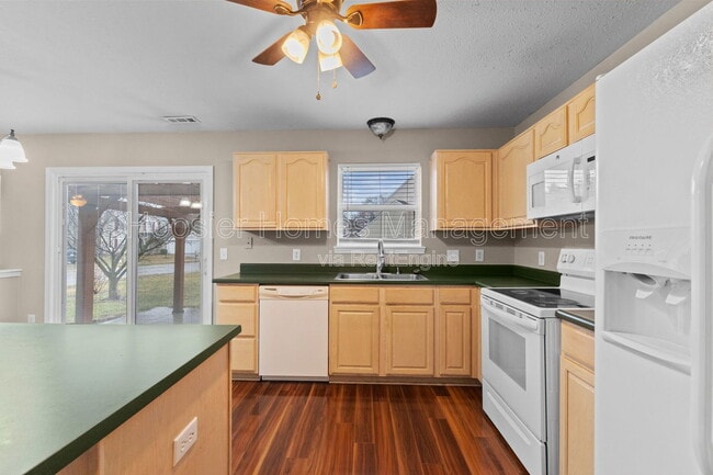 Building Photo - 13968 Wakefield Pl