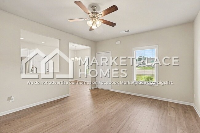 Building Photo - 204 W L Miller Dr
