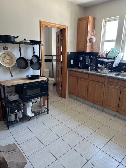 Building Photo - 1 Ossipee Rd