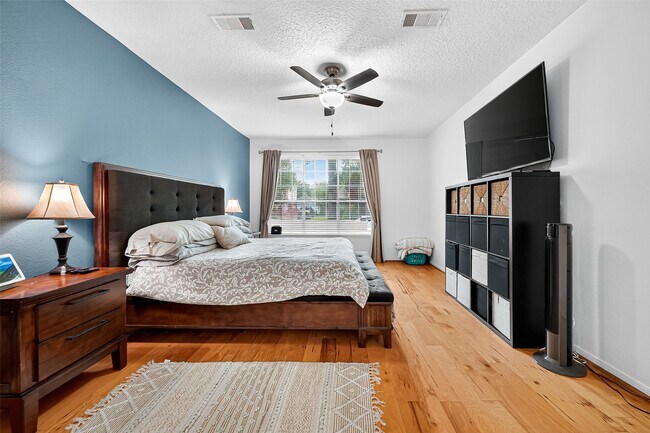 Building Photo - 19018 Ridge Hill Ct