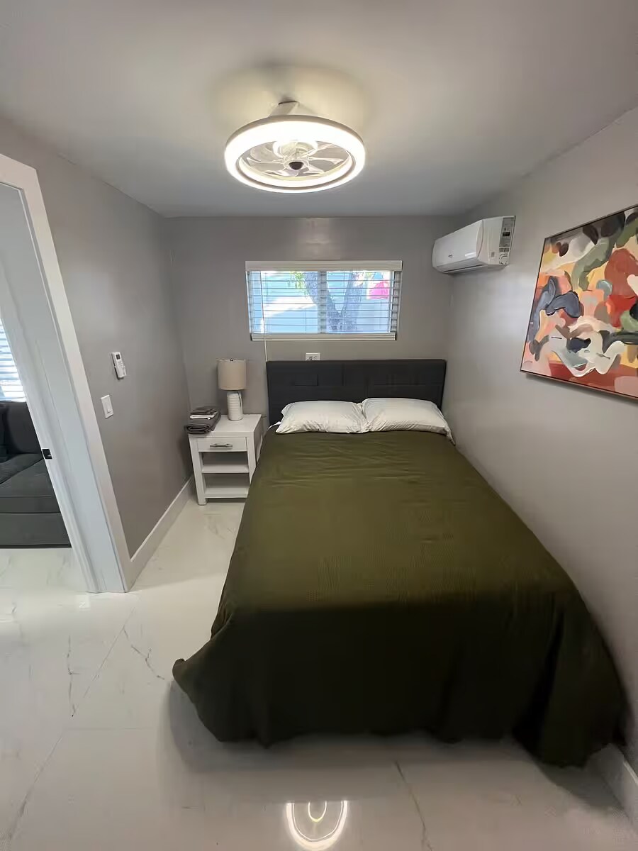 Building Photo - 3163 NW 29th St