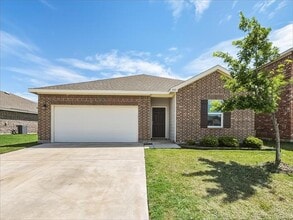 Building Photo - 1713 Escondido Dr
