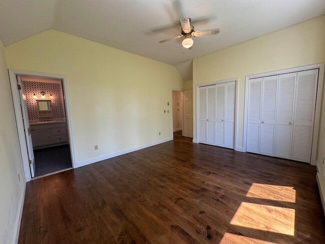 Building Photo - 524 Equinox on The Battenkill