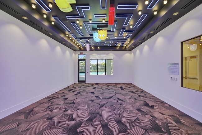 Building Photo - 9140 Silver Marsh Ln