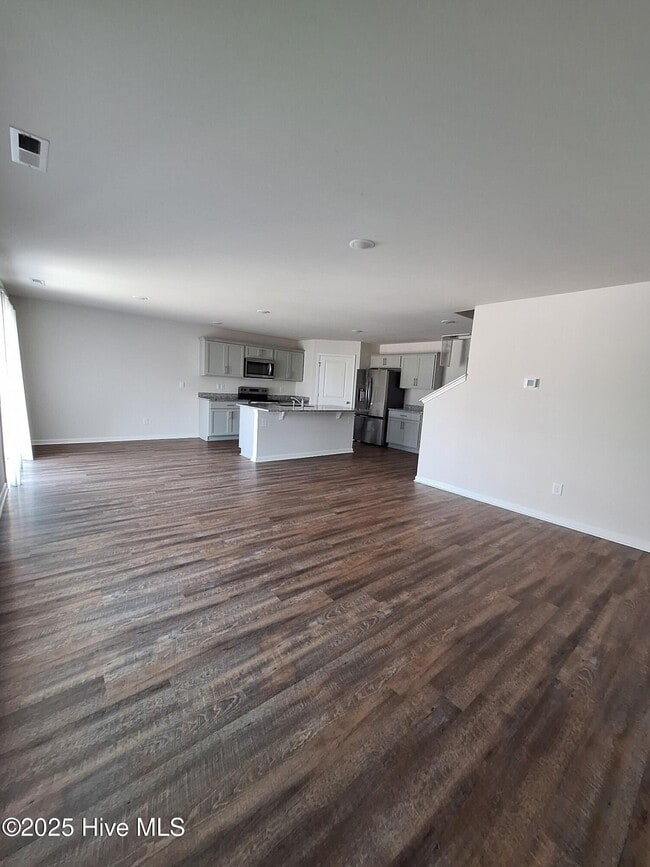 Building Photo - 1213 Fowler Dr