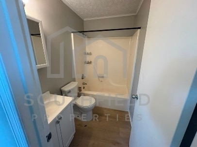Building Photo - 3 Bedroom, 2.5 Bath with Finished Basement