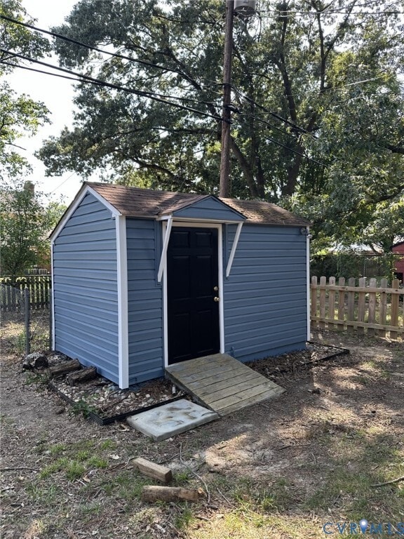 Building Photo - 9301 Newhall Rd