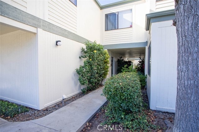 Building Photo - 10475 Newhome Ave