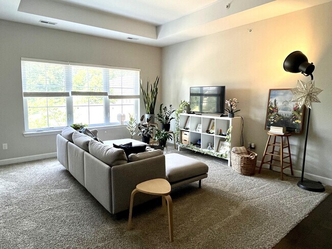 Building Photo - 5619 Arbor Chase Dr