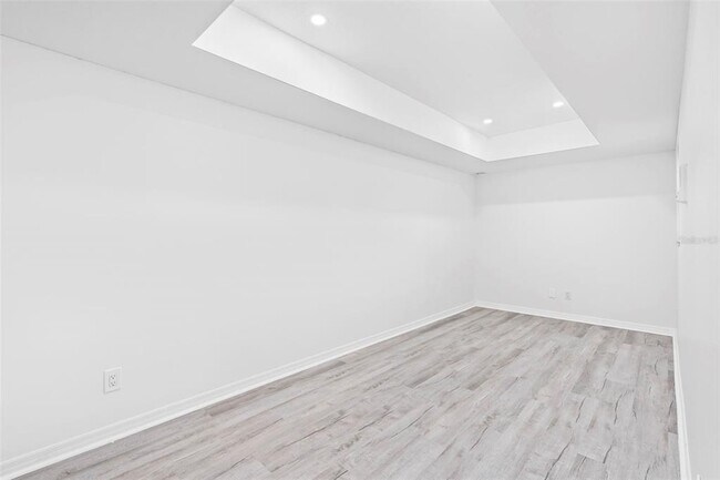 Building Photo - 269 Algiers Dr