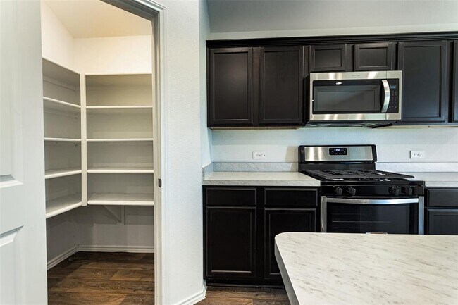 Building Photo - 21311 Violet Dusk Dr