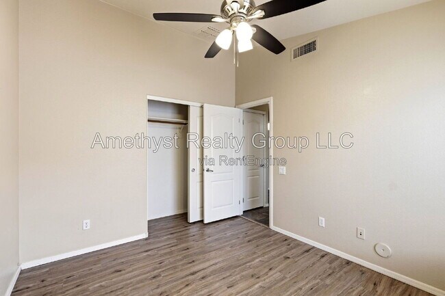 Building Photo - 6691 S 4 Peaks Pl