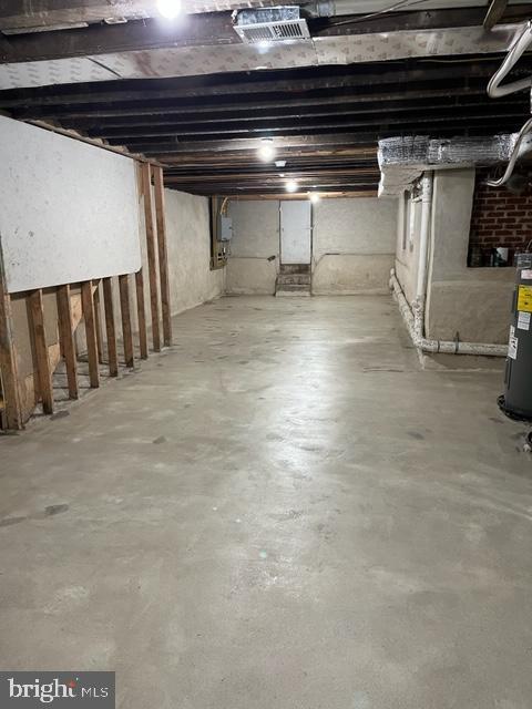Building Photo - 207 S 53rd St