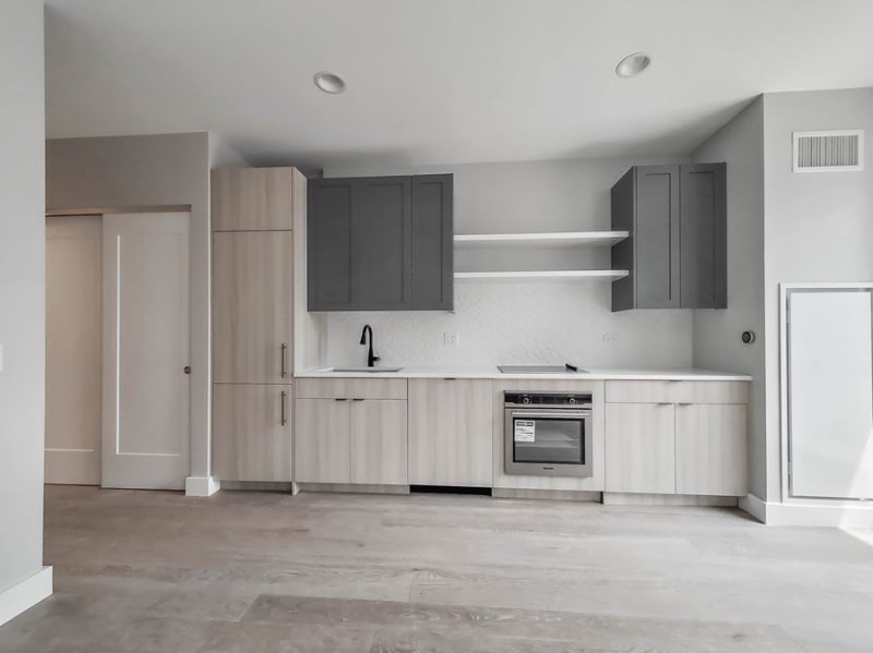 Building Photo - 120 W Division St