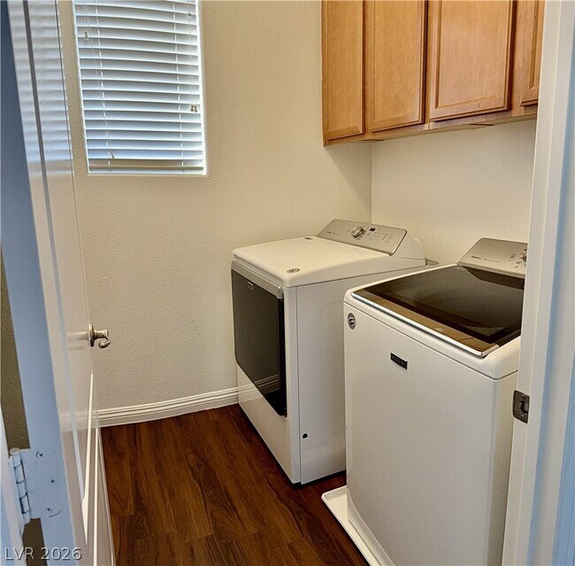 Building Photo - 3524 Tesoro Del Valle Ct