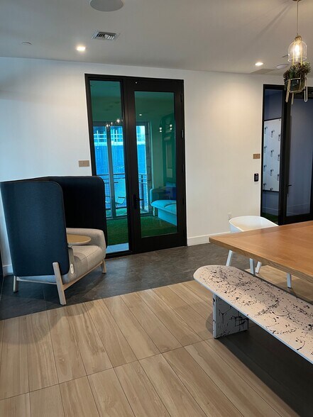 Building Photo - 45 NW 31st St