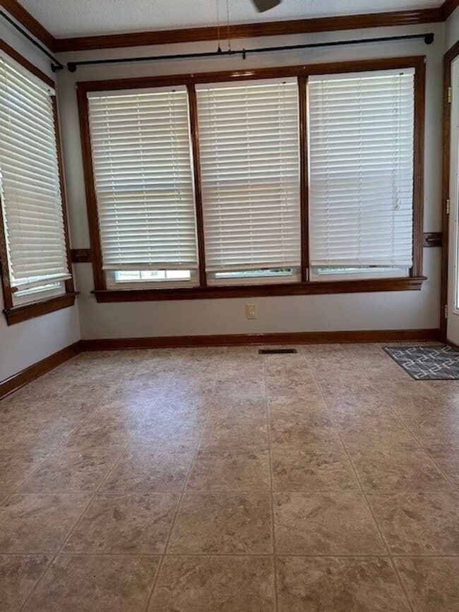 Building Photo - Spacious Home with Bonus Room, Pool & Solar Panels in Goldsboro!