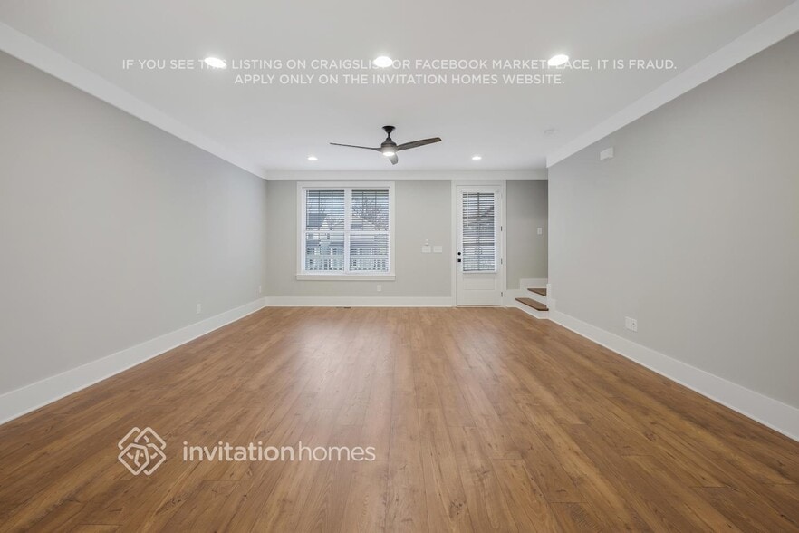 Building Photo - 647 Vernon Ave