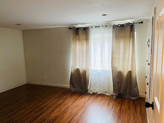 Building Photo - 4809 61st St NE