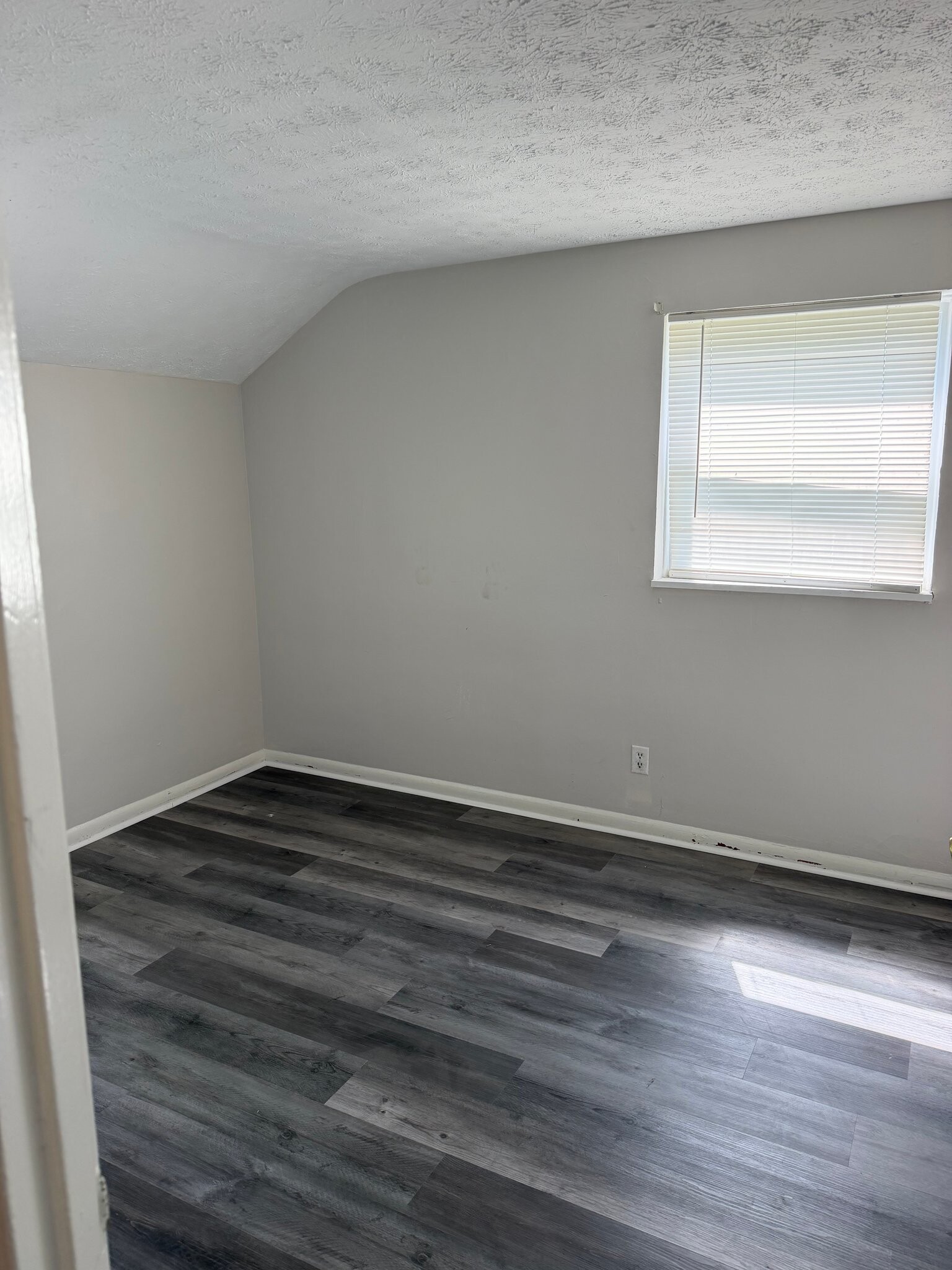 Building Photo - 1563 Gault St