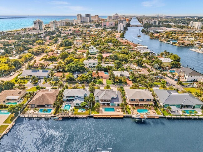 Building Photo - 3204 Beacon St