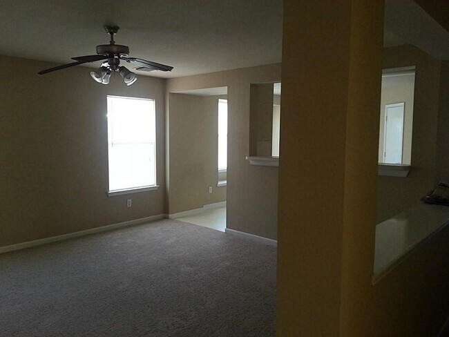 Building Photo - 22851 Twisting Pine Dr