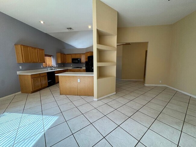 Building Photo - Spacious 4-Bedroom Home with Main-Level Primary Suite & 3-Car Garage